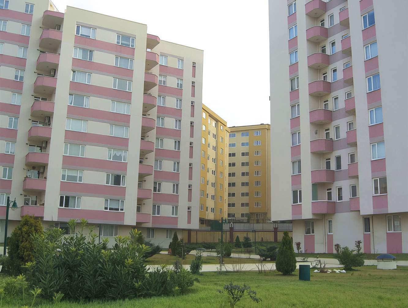 EKŞİOĞLU BEŞYILDIZ EVLERİ